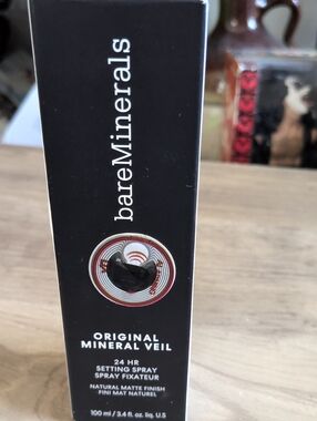 bareMinerals Original Mineral Veil Setting Spray – 24 Hr